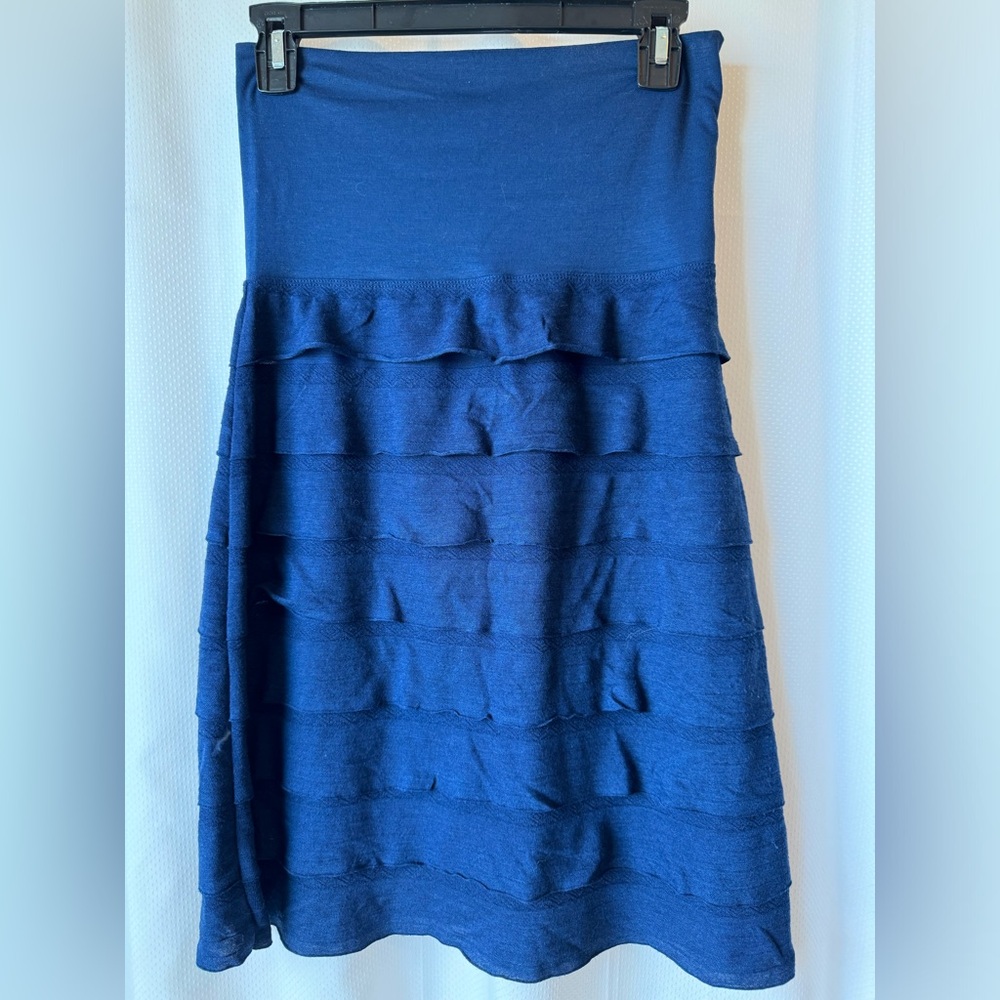 Max Studio Layered Ruffle Blue Skirt | Medium | Like New